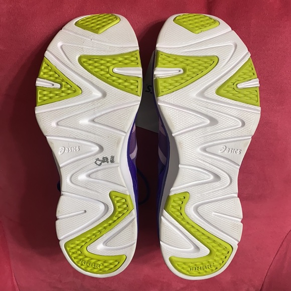 ASICS. Pink + Purple Women’s training shoes. NWT - Picture 3 of 6